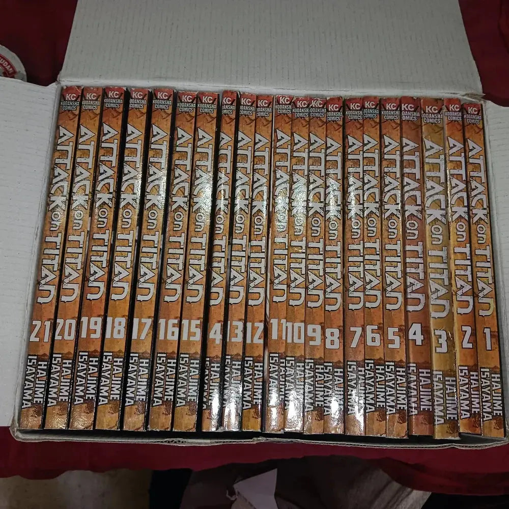Attack On Titan Manga Box Set (Volume 1-21) 💥 With Bonus Manga Wall Framed Poster! - bestbooksdeals