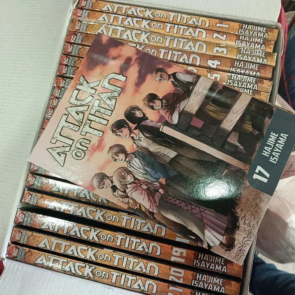 Attack On Titan Manga Box Set (Volume 1-21) 💥 With Bonus Manga Wall Framed Poster! - bestbooksdeals